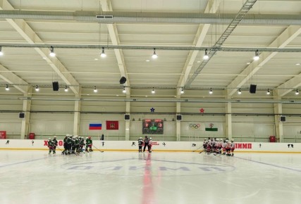 Матч Кубка Губернатора Брянской области по хоккею среди юношей 2015-2016 гг.р. между командами "Олимп" Стародубского МО и "Спарта" Новозыбковского ГО завершился победой наших ребят (счёт 8:1)