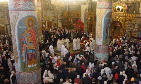 Губернатор Александр Богомаз поздравил жителей Брянской области со светлым праздником Христова Воскресенья