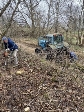Всё больше жителей населенных пунктов Клинцовского района участвуют в санитарных пятницах