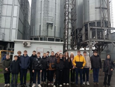 Экскурсия агротехкласса в агрохолдинг «Охотно» в Брянской области