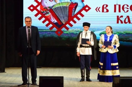 16 апреля во Дворце культуры БМЗ Брянского областного методического центра «Народное творчество» состоялся фестиваль «В песне душа казака»