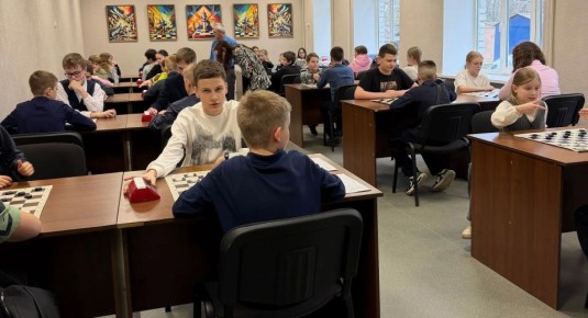 � ������� ������ ������������ ����� � �����