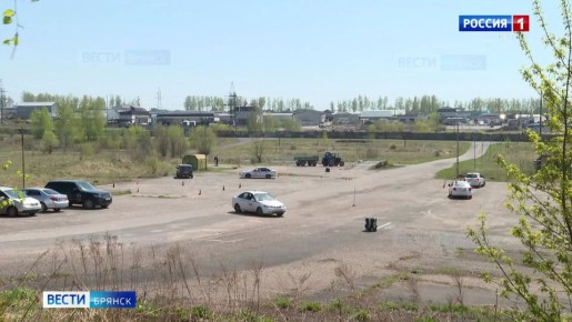 Брянским водителям на отрабатывание практических навыков придется уделить больше времени