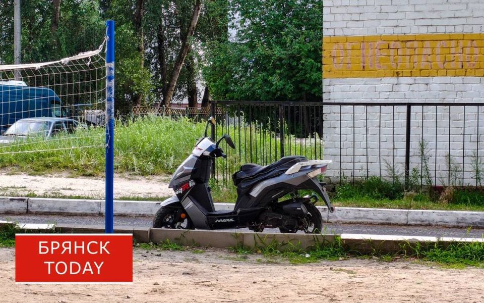 В Почепском районе мопед влетел в Lada: водителя ждет лишение прав