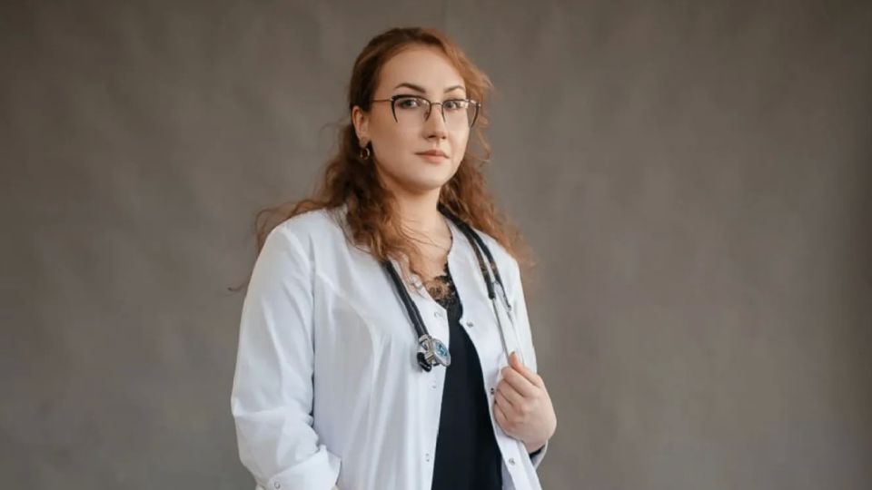 Врач-кардиолог вернулась на Брянщину после обучения, чтобы помогать землякам