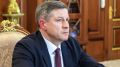 Егор Ковальчук поздравил брянских выпускников школ с последним звонком