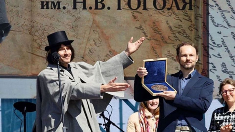 Профессор из Брянска, читающий лекции в Китае, стал лауреатом премии в номинации «Вий»