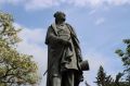 В рамках программы 65-го Всероссийского праздника поэзии, посвященного творчеству Ф.И. Тютчева «Родник поэзии твоей…», 5 июня 2026 года состоится торжественная церемония возложения цветов к памятнику Ф.И. Тютчеву, а также...