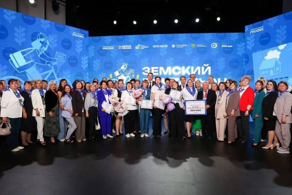 «Единая Россия» определила лучшего «Земского почтальона»