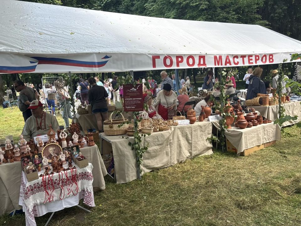 «Брянщина мастеровая» в Овстуге!
