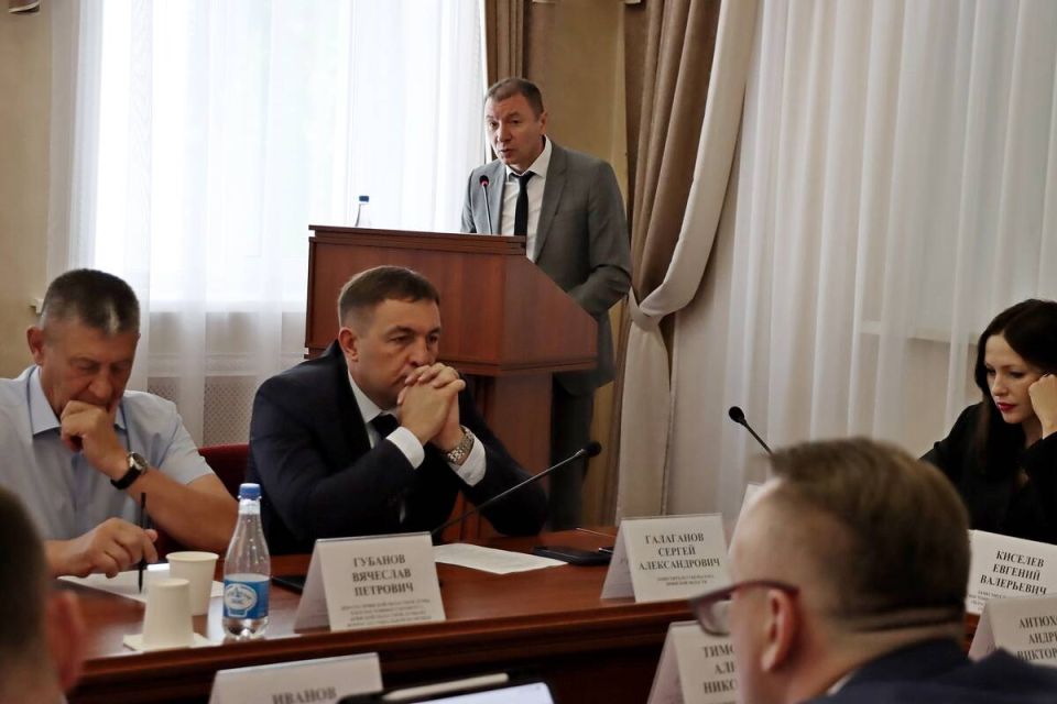 120 брянских медиков получили выплаты на 101,5 млн рублей в 2025 году