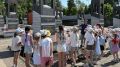 Гимнасты из Брянска почтили память жертв фашизма в мемориальном комплексе "Хацунь"