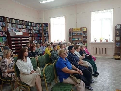 В администрации Почепского района 03.06.2026 прошел семинар-совещание на тему: «Сбережем детей вместе»