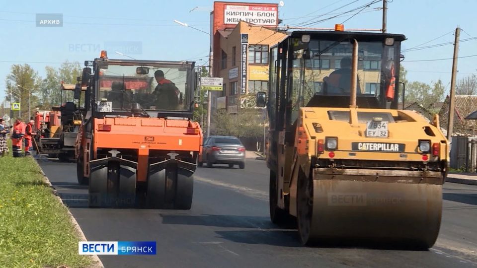 В Брянске дорожники ремонтируют улицы частного сектора