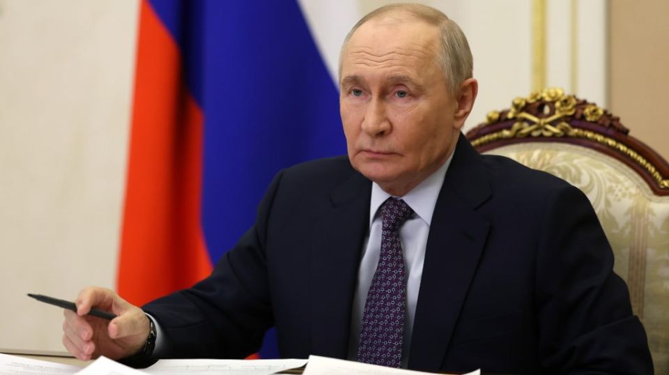 Владимир Путин поручил оказать всю необходимую помощь пострадавшим после атаки дрона ВСУ на автобус с белорусской детской футбольной командой в Брянской области