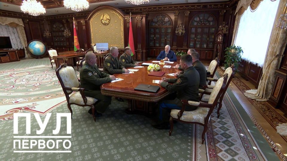 Александр Лукашенко назвал провокацией удар ВСУ по автобусу с белорусскими детьми в Брянской области