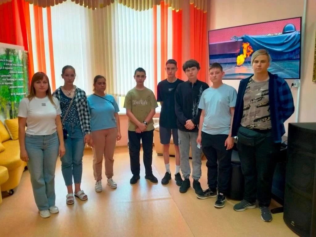 22 июня в Выгоничской районной библиотеке прошел час истории «За час до рассвета»