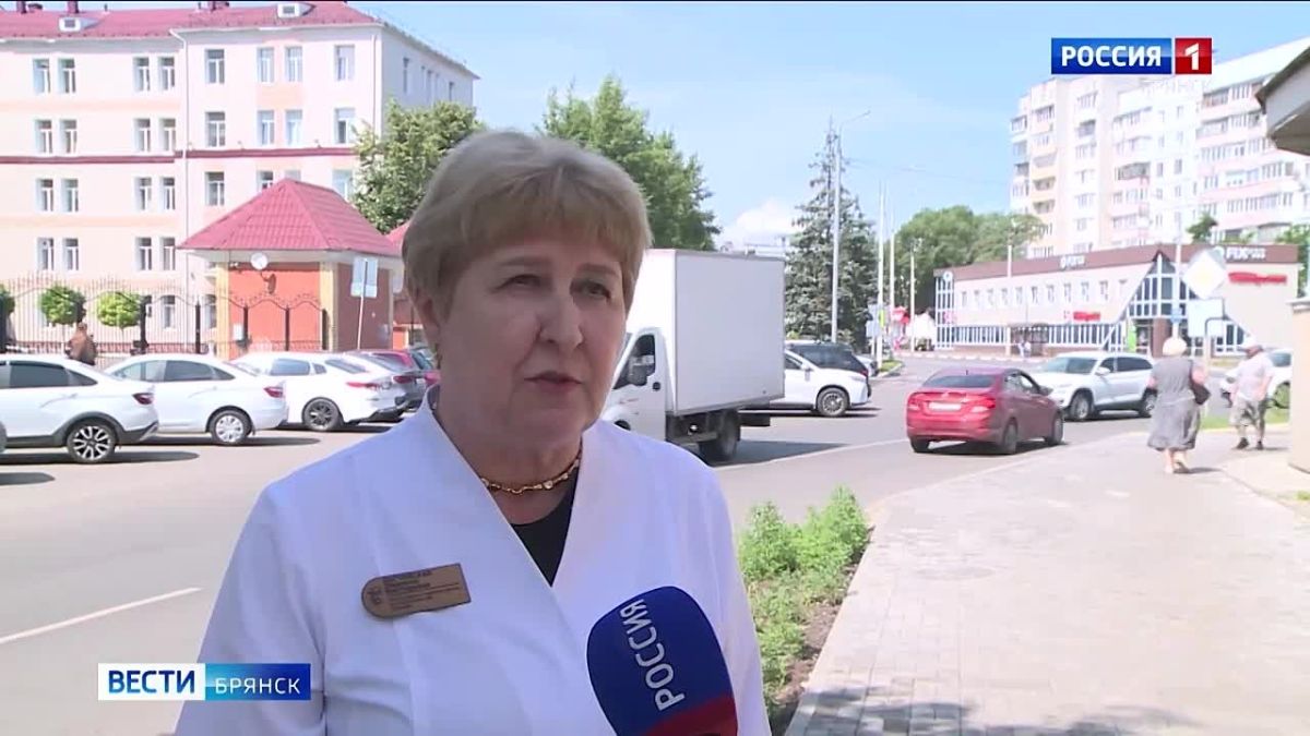 Дороги к медорганизациям обновили в Брянске