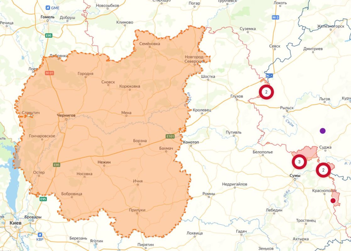 Украинские СМИ со ссылкой на областную военную администрацию сообщают, что в Черниговской области объявили обязательную эвакуацию жителей из 12 приграничных населённых пунктов
