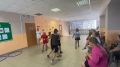 Сегодня в детской библиотеке для детей летнего пришкольного лагеря «Почемучки» МБОУ-СОШ№4 прошел час развлечений «Летние забавы»