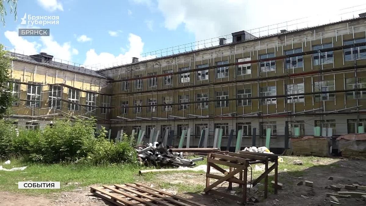 Четыре школы Брянска меняют облик: что увидят ученики после ремонта