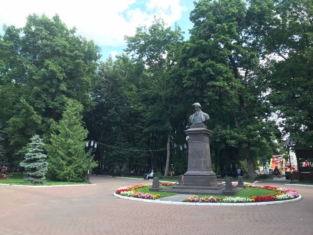 ОДИН ДЕНЬ ИЗ ЖИЗНИ ПАРКА. Решили показать вам, уважаемые подписчики, чем живут наши парки в будни