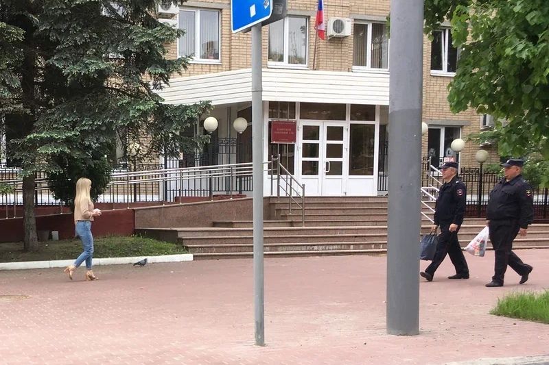 За перевод денег запрещенной организации брянец отделался условным сроком