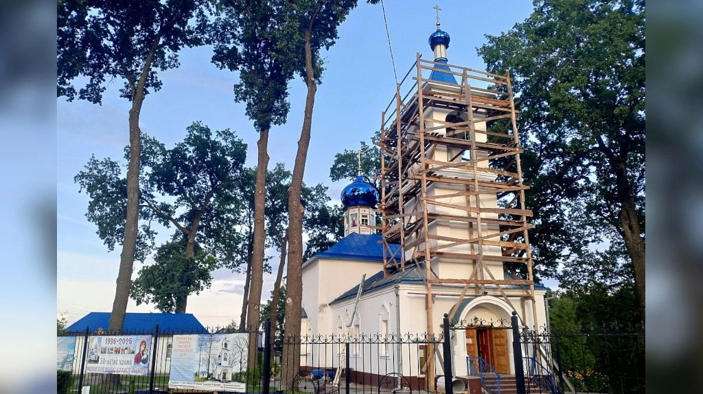 В Навле продолжается капитальный ремонт Казанского храма