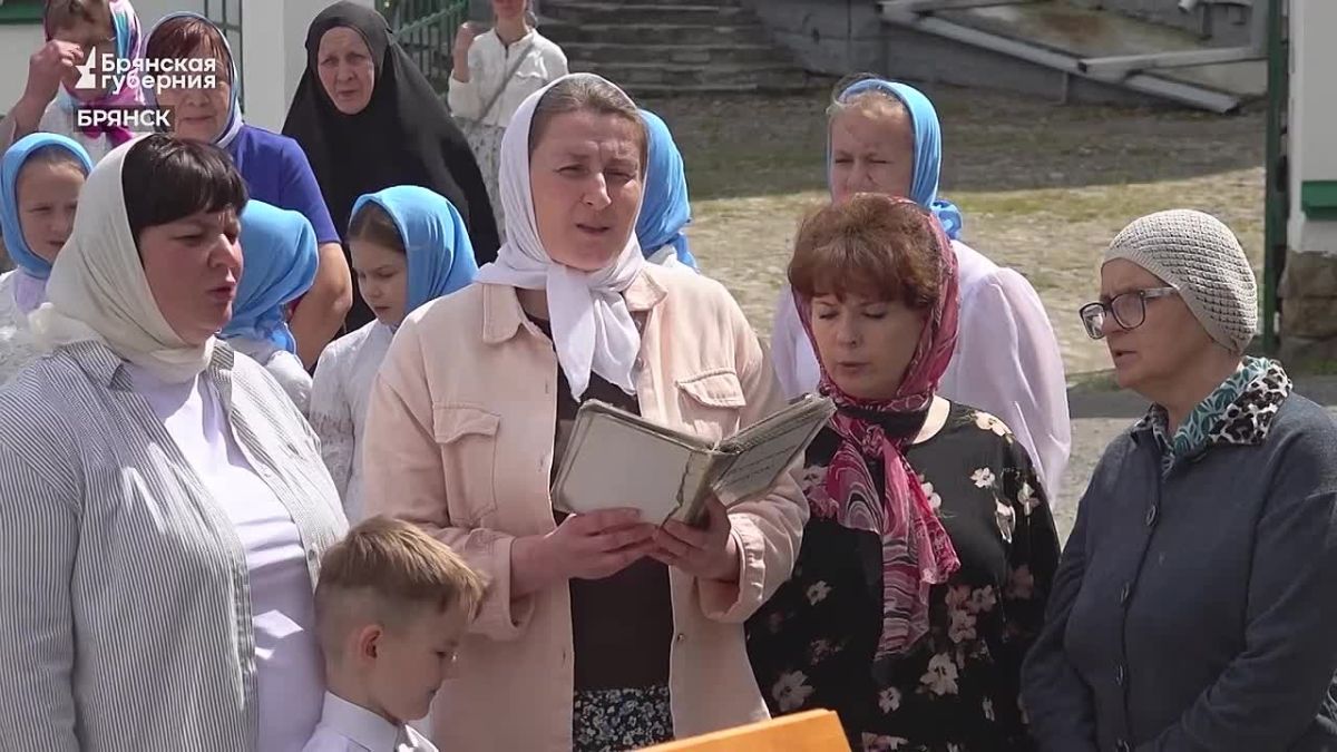 Ровно 26 лет назад атомный подводный ракетный крейсер «Курск» потерпел катастрофу в Баренцевом море