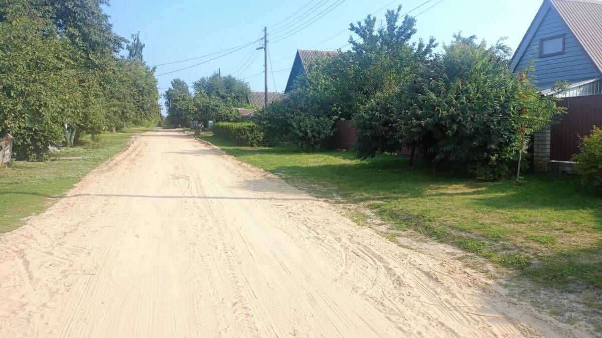 В Мглине ремонтируют две дороги