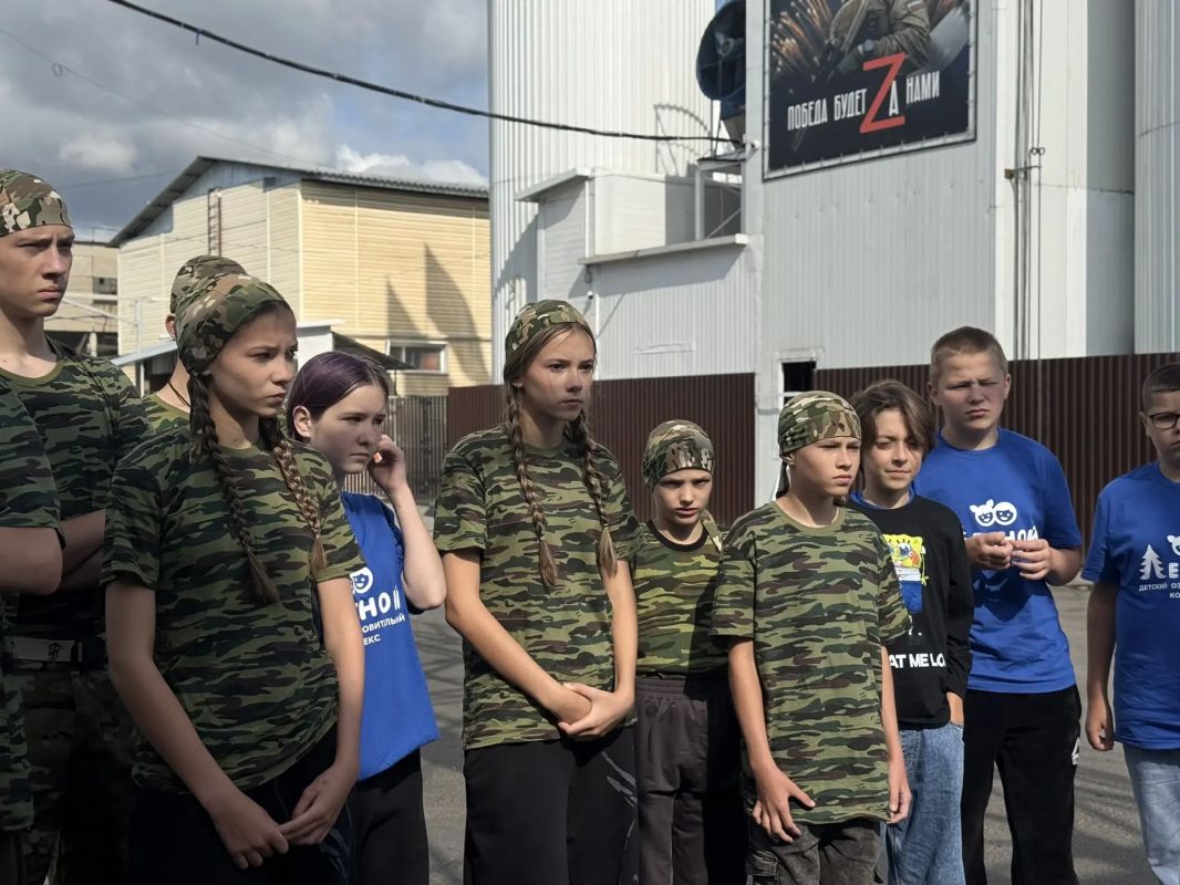 13 августа состоялась поездка по проекту «Больше, чем путешествие: Брянская область» для отдыхающих Детского оздоровительного комплекса «Лесной»