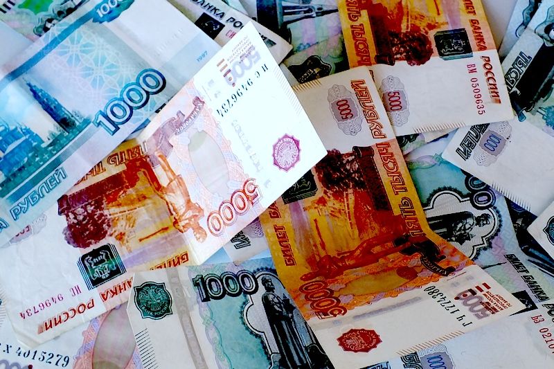 Задолжавший своему ребенку 855 тыс рублей брянец лишился свободы
