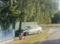 В Новозыбковском районе пьяная женщина без прав на ВАЗе врезалась в дерево