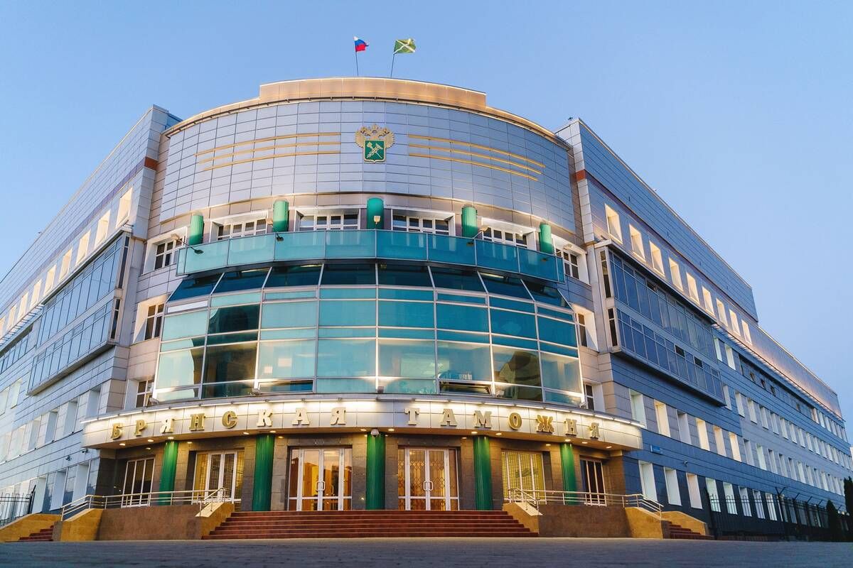 Брянцев предупредили о мошенниках при покупке авто из-за рубежа