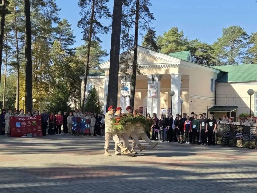 Жители Сельцо почтили память освободителей у Вечного огня