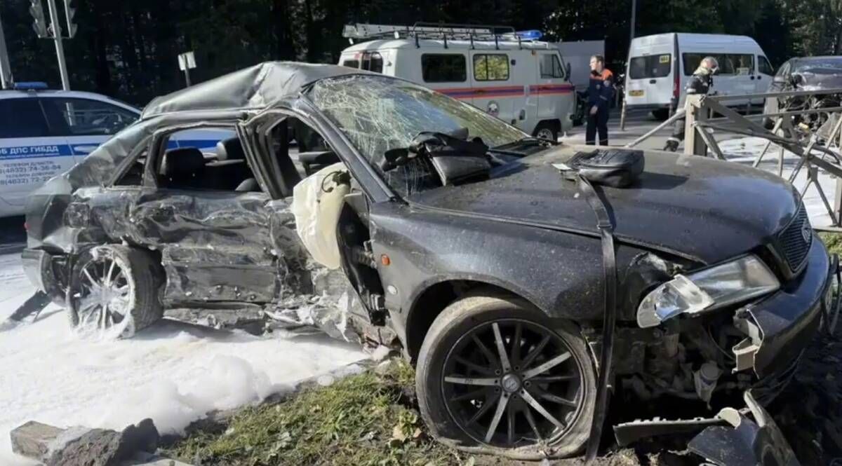 Пассажир погиб в ДТП с двумя Audi на трассе под Брянском
