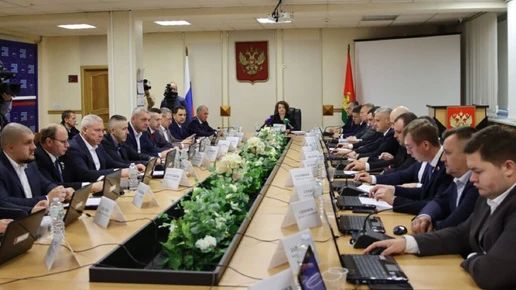 В Брянске состоялось заседание городского Совета народных депутатов