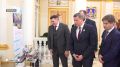 В Хрустальном зале областного правительства наградили отличившихся машиностроителей