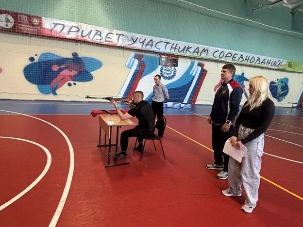 2 октября на базе дятьковского ФСК »Олимп» прошла районная Спартакиада среди участников и ветеранов боевых действий СВО
