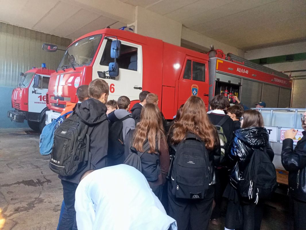 29 сентября ГКУ “ЦЗН города Новозыбков” организовал для учащихся МБОУ «СОШ № 3 г. Новозыбков» профориентационный тур на площадку «1- отряд Федеральной противопожарной службы ГУ МЧС России по Брянской области...