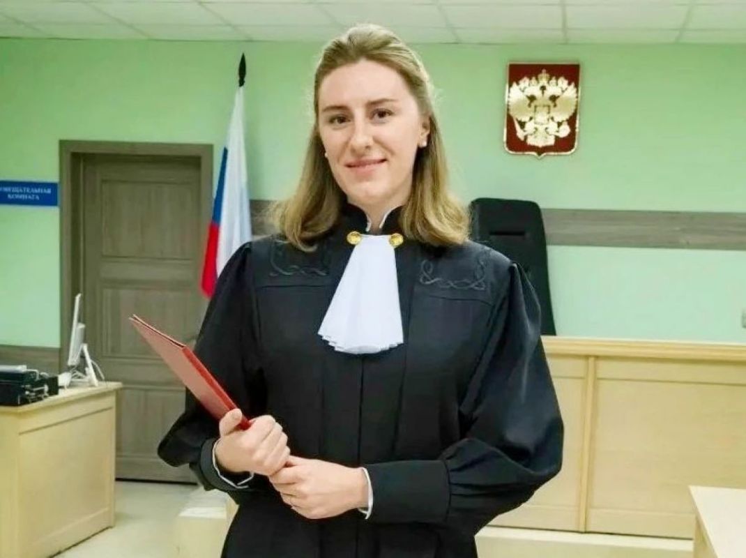 Путин назначил Викторию Лопатину судьёй Володарского района Брянска