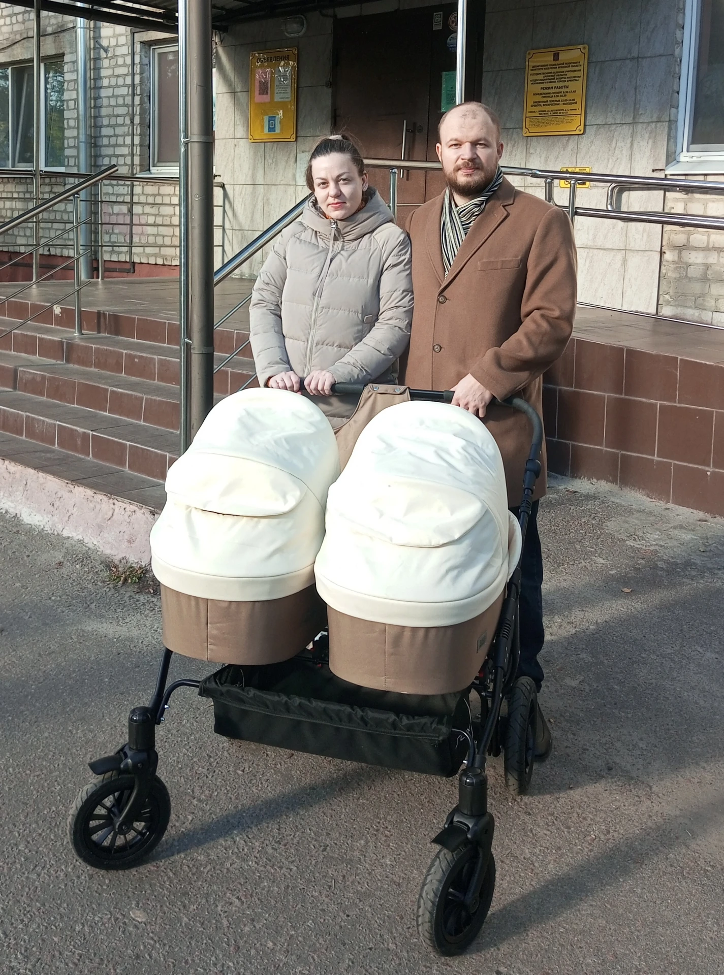 В Фокинском районе Брянска родилась вторая двойня в 2026 году! Молодая семья Михайловых стала многодетной